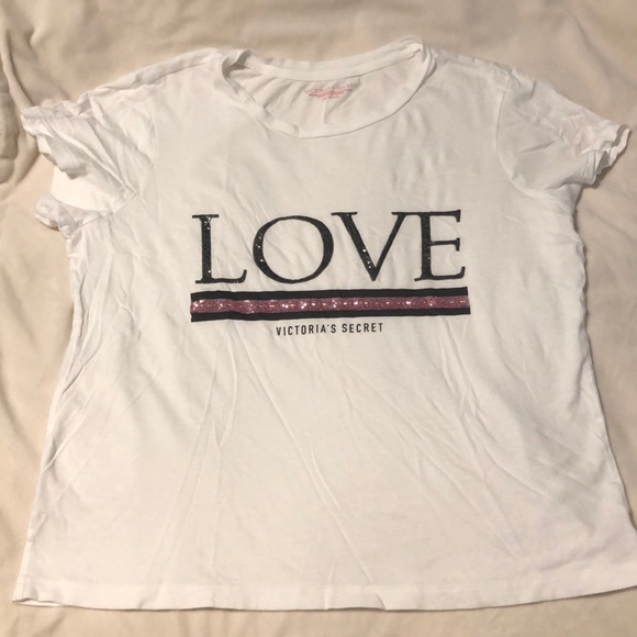 Victoria's Secret Other - Women’s Victoria secret pajama shirt